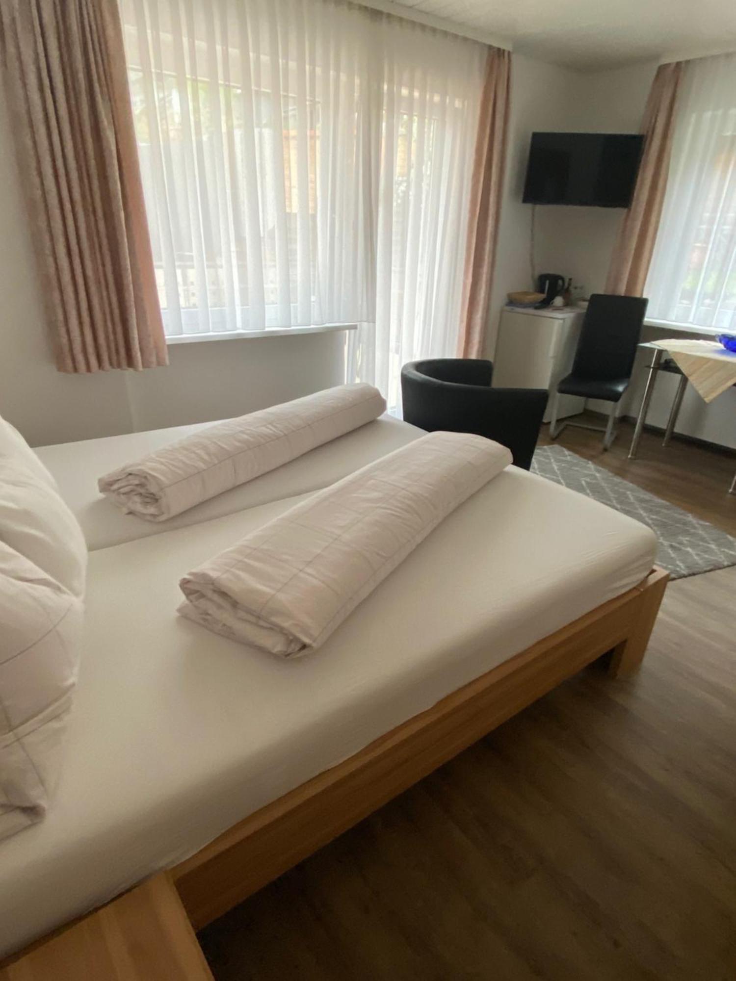Gaestehaus Und Ferienwohnung Baechle 바트 페테르스탈-그리스바흐 외부 사진
